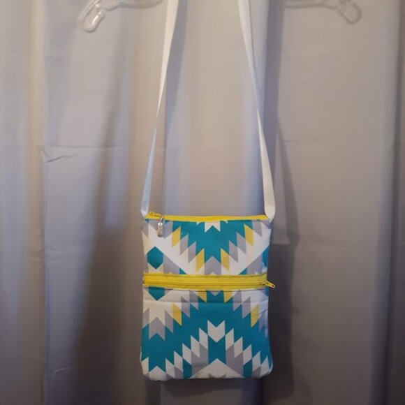 New Southwestern geometric Blue Yellow Gray Crossbody Zipper Purse shoulder bag - Picture 2 of 9